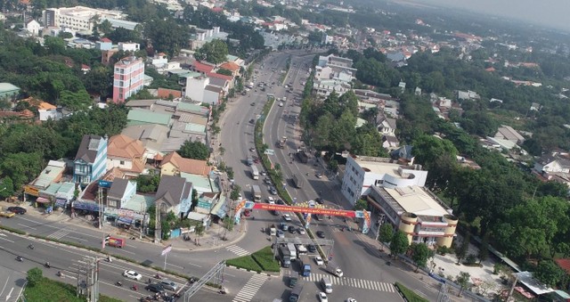 Các khu vực dân cư đông đúc, hạ tầng phát triển sẽ đảm bảo cho tiềm năng tăng giá và tính thanh khoản của bất động sản. Các khu vực dân cư đông đúc, hạ tầng phát triển sẽ đảm bảo cho tiềm năng tăng giá và tính thanh khoản của bất động sản.