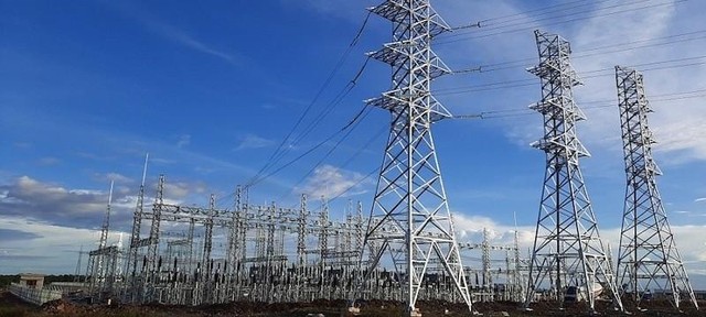Tập đoàn Xuân Thiện đã đầu tư trạm biến áp 500kV –2 x 600 MVA, đường dây mạch kép 500 kV dài 22,2 km, phục vụ cụm 5 nhà máy điện mặt trời Xuân Thiện – Ea Súp có tổng công suất 600 MW/830 MWp, tổng vốn đầu tư gần 16.000 tỷ đồng Tập đoàn Xuân Thiện đã đầu tư trạm biến áp 500kV –2 x 600 MVA, đường dây mạch kép 500 kV dài 22,2 km, phục vụ cụm 5 nhà máy điện mặt trời Xuân Thiện – Ea Súp có tổng công suất 600 MW/830 MWp, tổng vốn đầu tư gần 16.000 tỷ đồng