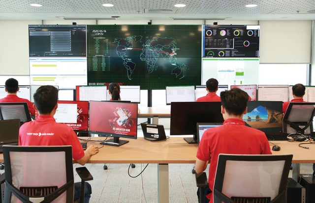 Techcombank chọn hướng chuyển đổi số toàn bộ, thay vì nhỏ lẻ ở từng lĩnh vực Techcombank chọn hướng chuyển đổi số toàn bộ, thay vì nhỏ lẻ ở từng lĩnh vực