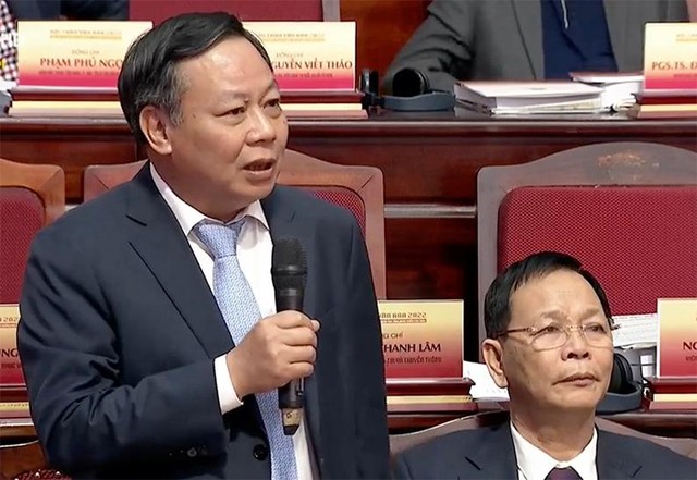 Phó Bí thư Thành ủy Hà Nội Nguyễn Văn Phong phát biểu. Phó Bí thư Thành ủy Hà Nội Nguyễn Văn Phong phát biểu.