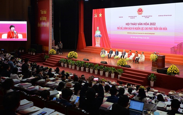 Toàn cảnh phiên thảo luận. Toàn cảnh phiên thảo luận.