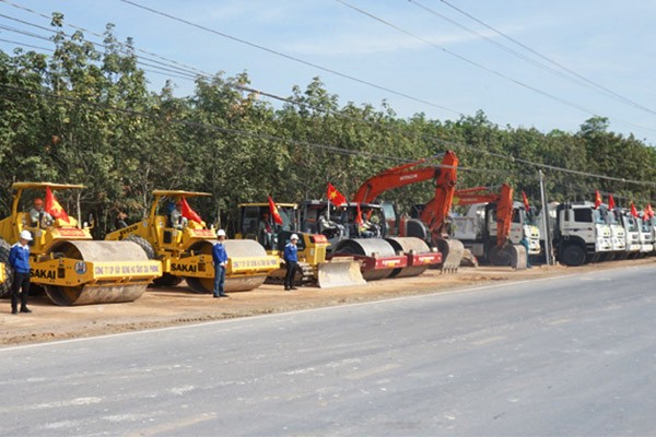 Dự án nâng cấp, mở rộng tuyến đường ĐT 746 có tỷ lệ giải ngân rất thấp Dự án nâng cấp, mở rộng tuyến đường ĐT 746 có tỷ lệ giải ngân rất thấp