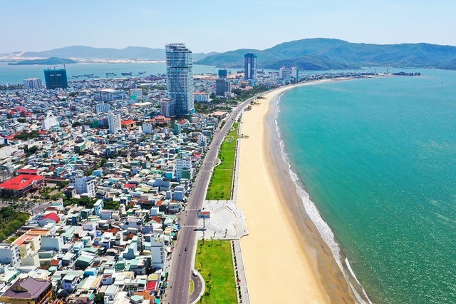 Một góc TP. Quy Nhơn hướng biển. Ảnh Nguyễn Dũng Một góc TP. Quy Nhơn hướng biển. Ảnh Nguyễn Dũng
