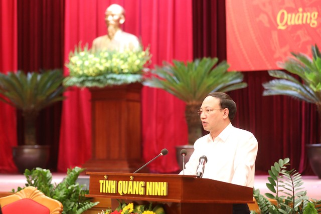 Ông Nguyễn Xuân Ký, Ủy viên Trung ương Đảng, Bí thư Tỉnh ủy, Chủ tịch HĐND tỉnh phát biểu tại buổi làm việc. Ông Nguyễn Xuân Ký, Ủy viên Trung ương Đảng, Bí thư Tỉnh ủy, Chủ tịch HĐND tỉnh phát biểu tại buổi làm việc.