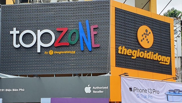 Với sự ra đời của TopZone, tổng doanh thu từ sản phẩm Apple trên toàn hệ thống MWG tăng trưởng ấn tượng Với sự ra đời của TopZone, tổng doanh thu từ sản phẩm Apple trên toàn hệ thống MWG tăng trưởng ấn tượng