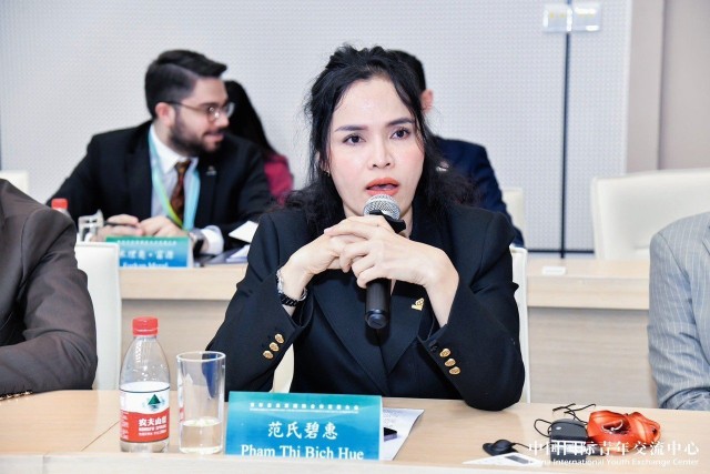 Bà Phạm Thị Bích Huệ, Phó chủ tịch Hội Doanh nhân trẻ Việt Nam phát biểu tại Hội nghị. Ảnh: Ban tổ chức Bà Phạm Thị Bích Huệ, Phó chủ tịch Hội Doanh nhân trẻ Việt Nam phát biểu tại Hội nghị. Ảnh: Ban tổ chức