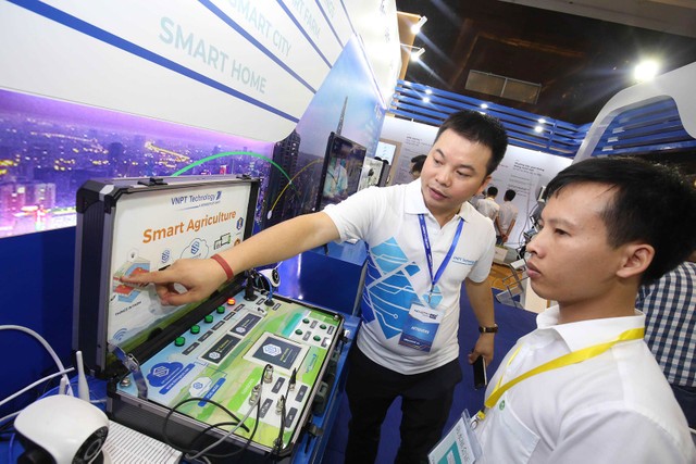 Việt Nam cần gia tăng nguồn nhân lực chất lượng cao để tăng hiệu quả thu hút đầu tư. Ảnh: Dũng Minh Việt Nam cần gia tăng nguồn nhân lực chất lượng cao để tăng hiệu quả thu hút đầu tư. Ảnh: Dũng Minh