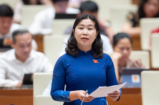 Đại biểu Lê Thị Song An, đoàn Long An Đại biểu Lê Thị Song An, đoàn Long An