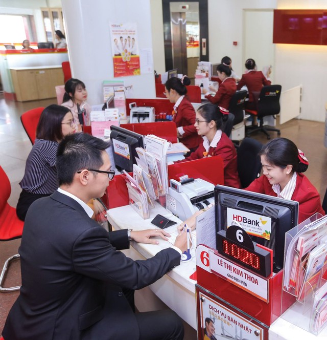 HDBank cam kết dành lợi ích cao nhất cho khách hàng, cổ đông, cán bộ nhân viên
