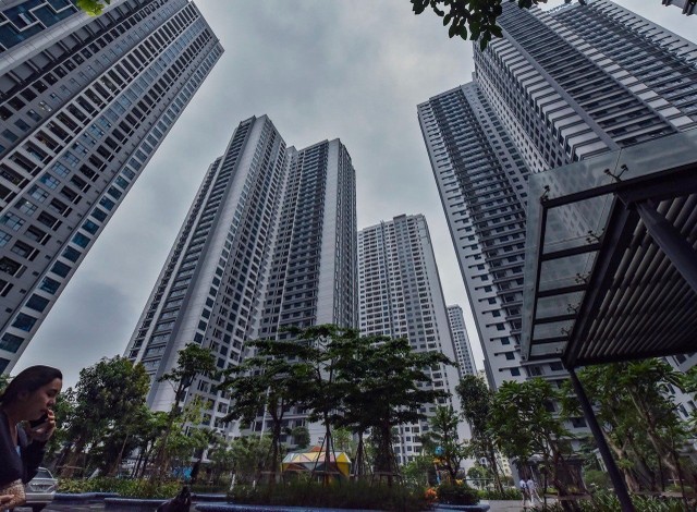 Hàng loạt bộ luật mới liên quan tới bất động sản sẽ được thông qua vào tháng 10 tới. Ảnh: Việt Linh Hàng loạt bộ luật mới liên quan tới bất động sản sẽ được thông qua vào tháng 10 tới. Ảnh: Việt Linh