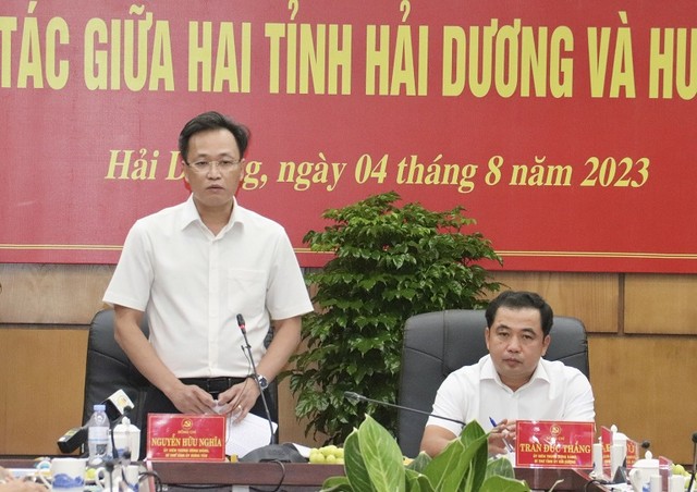 Ông Nguyễn Hữu Nghĩa, Bí thư Tỉnh uỷ Hưng Yên phát biểu tại Hội nghị. Ảnh: NM