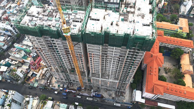 Một trong những dự án được triển khai trở lại của Novaland. Ảnh: Lê Toàn Một trong những dự án được triển khai trở lại của Novaland. Ảnh: Lê Toàn