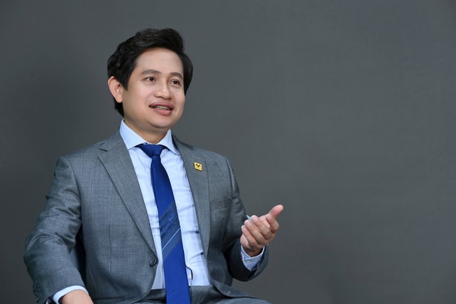 Ông Hoàng Mai Chung, Chủ tịch Hội đồng quản trị Meey Land Ông Hoàng Mai Chung, Chủ tịch Hội đồng quản trị Meey Land