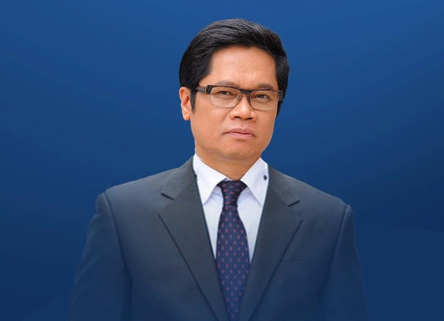 TS. Vũ Tiến Lộc, Ủy viên Ủy ban Kinh tế của Quốc hội, Chủ tịch Trung tâm Trọng tài Quốc tế Việt Nam TS. Vũ Tiến Lộc, Ủy viên Ủy ban Kinh tế của Quốc hội, Chủ tịch Trung tâm Trọng tài Quốc tế Việt Nam