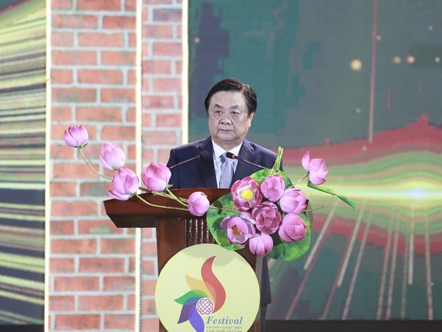 Bộ trưởng Nông nghiệp và Phát triển nông thôn Lê Minh Hoan phát biểu tại Lễ khai mạc.
