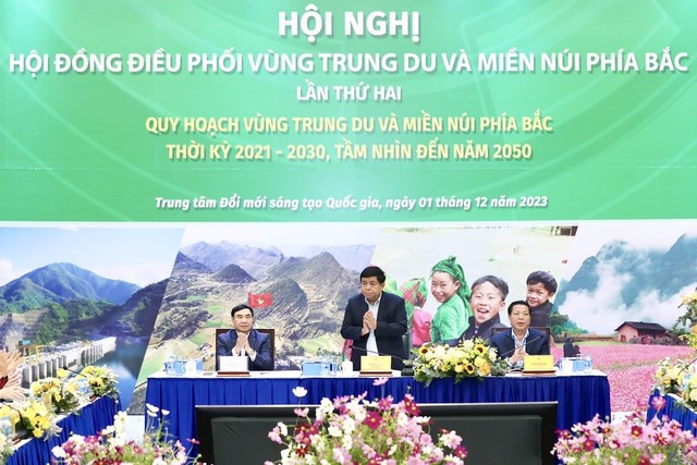 Hội nghị Hội đồng điều phối vùng ngày hôm nay là bước tiếp theo rất quan trọng và hết sức cần thiết để cơ quan lập quy hoạch tiếp tục lắng nghe ý kiến tham gia và sớm hoàn thiện nội dung quy hoạch vùng. (Ảnh: Đức Trung)