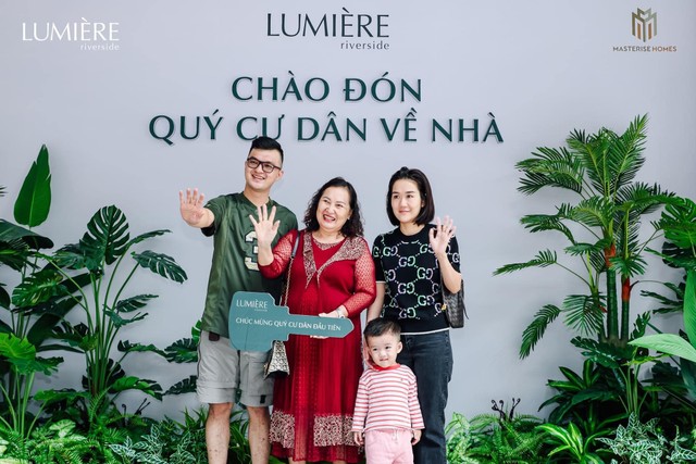 Hơn 1.000 căn hộ tại LUMIÈRE riverside vừa được bàn giao, bổ sung nguồn cung lớn cho thị trường trong giai đoạn được đánh giá “nhiều thách thức”. Ảnh: Masterise Homes Hơn 1.000 căn hộ tại LUMIÈRE riverside vừa được bàn giao, bổ sung nguồn cung lớn cho thị trường trong giai đoạn được đánh giá “nhiều thách thức”. Ảnh: Masterise Homes