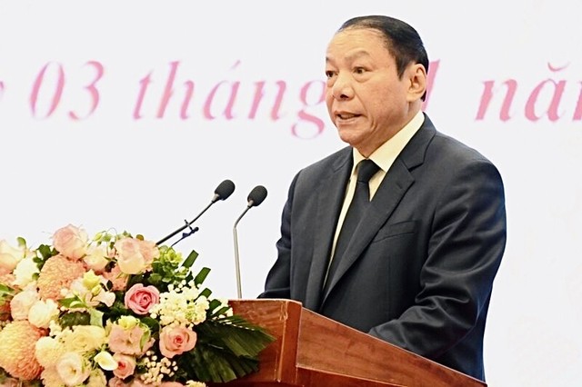 Bộ trưởng Bộ Văn hoá, Thể thao và Du lịch Nguyễn Văn Hùng phát biểu tại Hội nghị. Bộ trưởng Bộ Văn hoá, Thể thao và Du lịch Nguyễn Văn Hùng phát biểu tại Hội nghị.