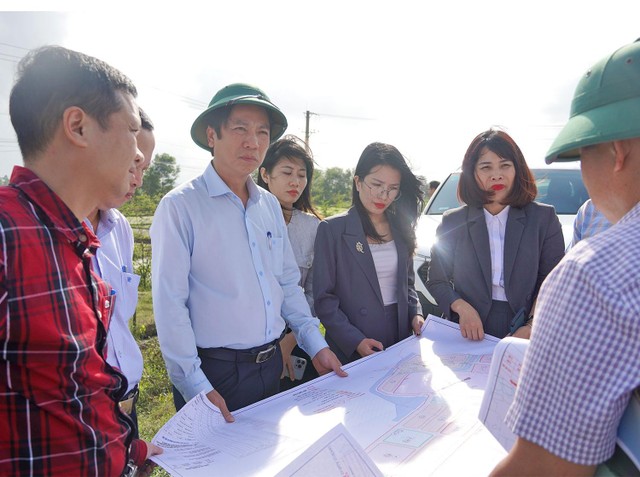 Phó chủ tịch UBND tỉnh Quảng Trị Hoàng Nam đi kiểm tra thực địa dự án Bệnh viện Quốc tế TTH Đông Hà Phó chủ tịch UBND tỉnh Quảng Trị Hoàng Nam đi kiểm tra thực địa dự án Bệnh viện Quốc tế TTH Đông Hà