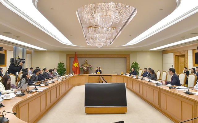 Sau khi Luật Đất đai (sửa đổi) được thông qua, vấn đề tiếp theo là làm sao để triển khai hiệu quả các cơ chế, chính sách trong Luật vào cuộc sống. Sau khi Luật Đất đai (sửa đổi) được thông qua, vấn đề tiếp theo là làm sao để triển khai hiệu quả các cơ chế, chính sách trong Luật vào cuộc sống.