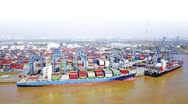 Để sớm xây dựng các trung tâm logistics, TP.HCM nên có cơ chế thông thoáng để mời gọi doanh nghiệp tư nhân đầu tư Để sớm xây dựng các trung tâm logistics, TP.HCM nên có cơ chế thông thoáng để mời gọi doanh nghiệp tư nhân đầu tư