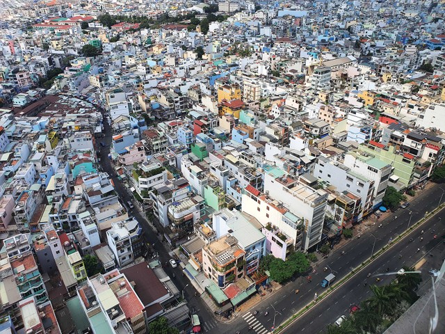 Quỹ đất phát triển dự án tại TP.HCM ngày một khan hiếm. Ảnh: lê toàn Quỹ đất phát triển dự án tại TP.HCM ngày một khan hiếm. Ảnh: lê toàn