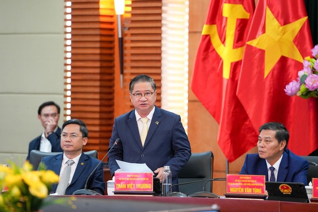 Ông Trần Việt Trường, Chủ tịch UBND TP. Cần Thơ Ông Trần Việt Trường, Chủ tịch UBND TP. Cần Thơ