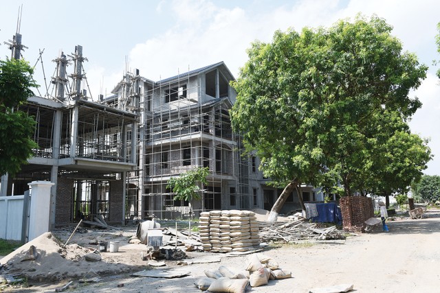 Nhà thổ cư riêng lẻ đang hút khách. Ảnh: Dũng Minh