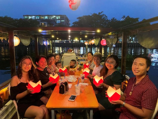 TP.HCM xây dựng thêm nhiều tuyến điểm mới để phục vụ người dân và du khách. TP.HCM xây dựng thêm nhiều tuyến điểm mới để phục vụ người dân và du khách.