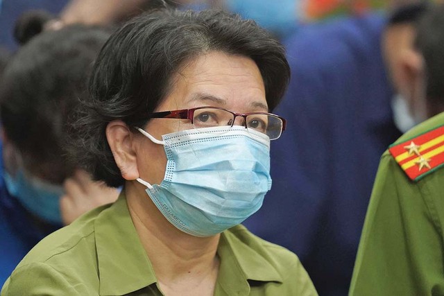 Bị cáo Đỗ Thị Nhàn bị đề nghị xem xét thêm tình tiết thái độ không thành khẩn Bị cáo Đỗ Thị Nhàn bị đề nghị xem xét thêm tình tiết thái độ không thành khẩn