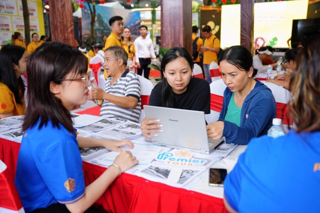 Doanh nghiệp du lịch cần tìm cách thay đổi, nắm bắt xu hướng du lịch mới của khách hàng để tồn tại, phát triển Doanh nghiệp du lịch cần tìm cách thay đổi, nắm bắt xu hướng du lịch mới của khách hàng để tồn tại, phát triển