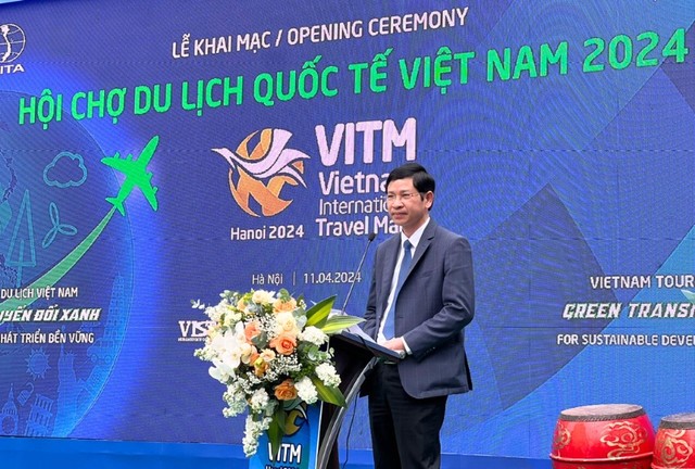 Thứ trưởng Bộ Văn hóa, Thể thao và Du lịch Hồ An Phong phát biểu tại Lễ khai mạc VITM Hà Nội 2024. (Ảnh: Mai Mai)