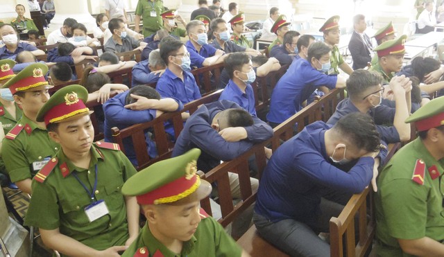 Ngày 11/4, Tòa án nhân dân TP.HCM sẽ tuyên án đối với bị cáo Trương Mỹ Lan và 85 bị cáo khác trong vụ Vạn Thịnh Phát. Ngày 11/4, Tòa án nhân dân TP.HCM sẽ tuyên án đối với bị cáo Trương Mỹ Lan và 85 bị cáo khác trong vụ Vạn Thịnh Phát.