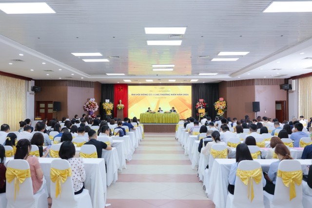 Toàn cảnh ĐHĐCĐ thường niên 2024 của Công ty Cổ phần Thaiholdings Toàn cảnh ĐHĐCĐ thường niên 2024 của Công ty Cổ phần Thaiholdings