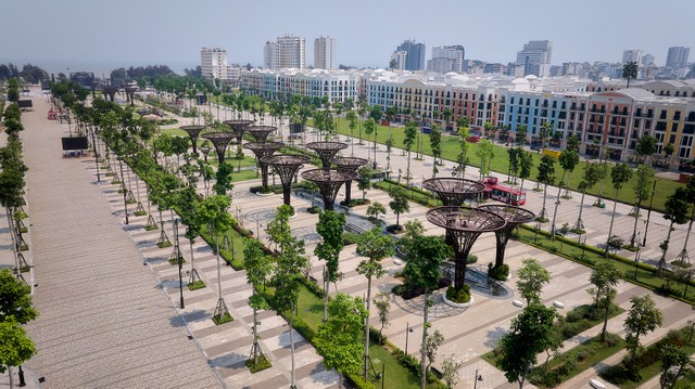 Bất động sản nằm trên trục cảnh quan lễ hội và quảng trường biển Sầm Sơn luôn được khao khát Bất động sản nằm trên trục cảnh quan lễ hội và quảng trường biển Sầm Sơn luôn được khao khát
