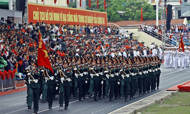 Khối sĩ quan Lục quân.