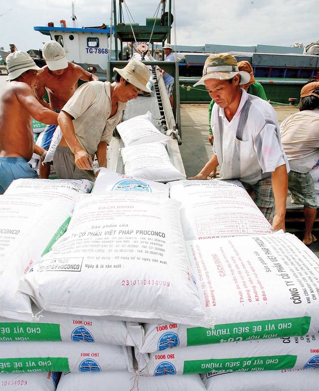 Sản xuất tại Công ty Proconco trong KCN Biên Hòa 1 Ảnh: L.T Sản xuất tại Công ty Proconco trong KCN Biên Hòa 1 Ảnh: L.T