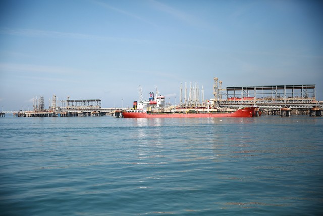 Năm 2023, tất cả các chỉ tiêu sản xuất kinh doanh của BSR đều đạt và vượt kế hoạch đề ra. Năm 2023, tất cả các chỉ tiêu sản xuất kinh doanh của BSR đều đạt và vượt kế hoạch đề ra.