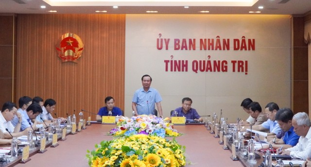 Chủ tịch UBND tỉnh Quảng Trị Võ Văn Hưng chủ trì cuộc họp Chủ tịch UBND tỉnh Quảng Trị Võ Văn Hưng chủ trì cuộc họp