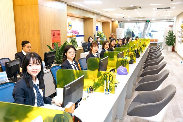 SHS không ngừng chuẩn hóa quy mô theo tiêu chuẩn quốc tế SHS không ngừng chuẩn hóa quy mô theo tiêu chuẩn quốc tế