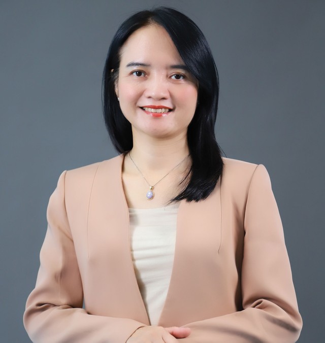 Bà Đinh Hồng Hạnh, Lãnh đạo Dịch vụ tài chính, Phó tổng giám đốc PwC Việt Nam Bà Đinh Hồng Hạnh, Lãnh đạo Dịch vụ tài chính, Phó tổng giám đốc PwC Việt Nam