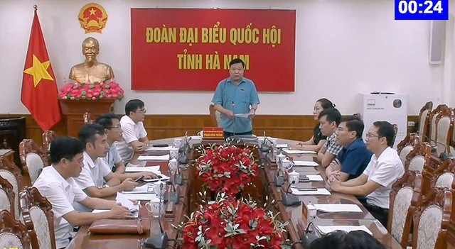 Đại biểu Phạm Hùng Thắng (đoàn Hà Nam).