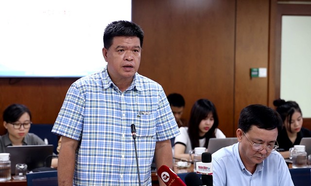 Ông Bùi Hòa An, Phó giám đốc Sở Giao thông vận tải TP.HCM thông tin tại buổi họp báo. Ông Bùi Hòa An, Phó giám đốc Sở Giao thông vận tải TP.HCM thông tin tại buổi họp báo.