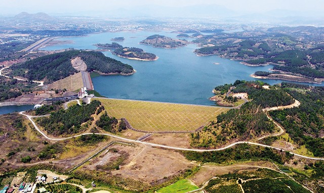 Dự án Khu đô thị thương mại, du lịch, nghỉ dưỡng sinh thái Đại Ninh (tại tỉnh Lâm Đồng). Dự án Khu đô thị thương mại, du lịch, nghỉ dưỡng sinh thái Đại Ninh (tại tỉnh Lâm Đồng).