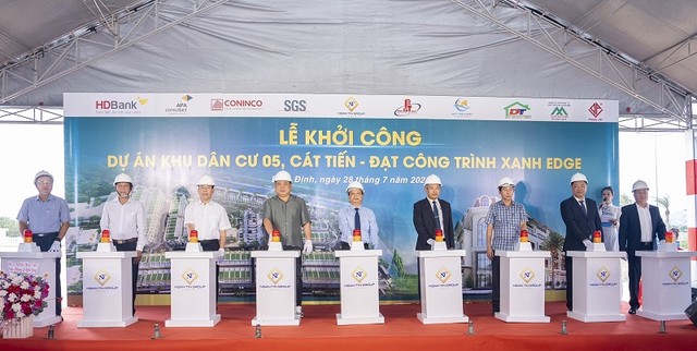 Cuối tháng 7/2024, Công ty cổ phần Tập đoàn Đầu tư Ngân Tín tổ chức lễ khởi công Dự án Khu Dân cư 05 thuộc điểm số 3, quỹ đất dọc đường trục Khu kinh tế nối dài thuộc Khu kinh tế Nhơn Hội. Dự án có quy mô 193 căn nhà ở liền kề và biệt thự.