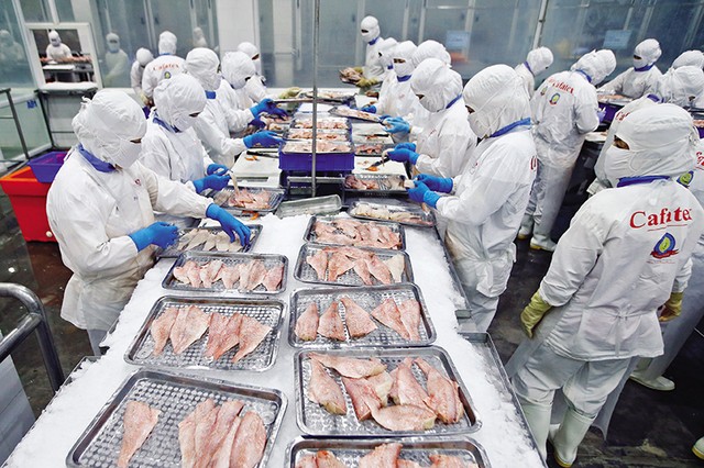 Cải thiện môi trường kinh doanh theo hướng đơn giản, thông thoáng, rõ ràng, minh bạch luôn là mong muốn của doanh nghiệp sản xuất, kinh doanh. Ảnh: Đức Thanh