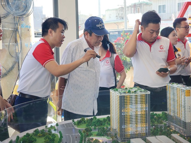 Môi giới Bcons giới thiệu dự án cho khách hàng Môi giới Bcons giới thiệu dự án cho khách hàng