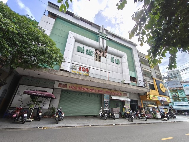 Trụ sở số 120 Lê Lợi từng được cho Công ty cổ phần Gia Lai thuê mặt bằng kinh doanh.