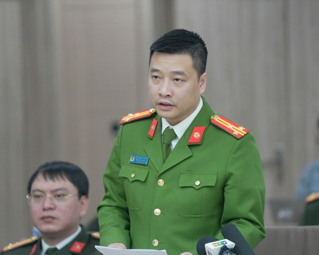 Thượng tá Vũ Thanh Tùng, Phó cục trưởng Cục Cảnh sát điều tra tội phạm về kinh tế, tham nhũng, buôn lậu (C03).