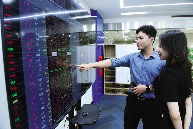 Thị trường chứng khoán Việt Nam sẽ sớm được nâng hạng trong năm 2025. Ảnh: Đức Thanh Thị trường chứng khoán Việt Nam sẽ sớm được nâng hạng trong năm 2025. Ảnh: Đức Thanh